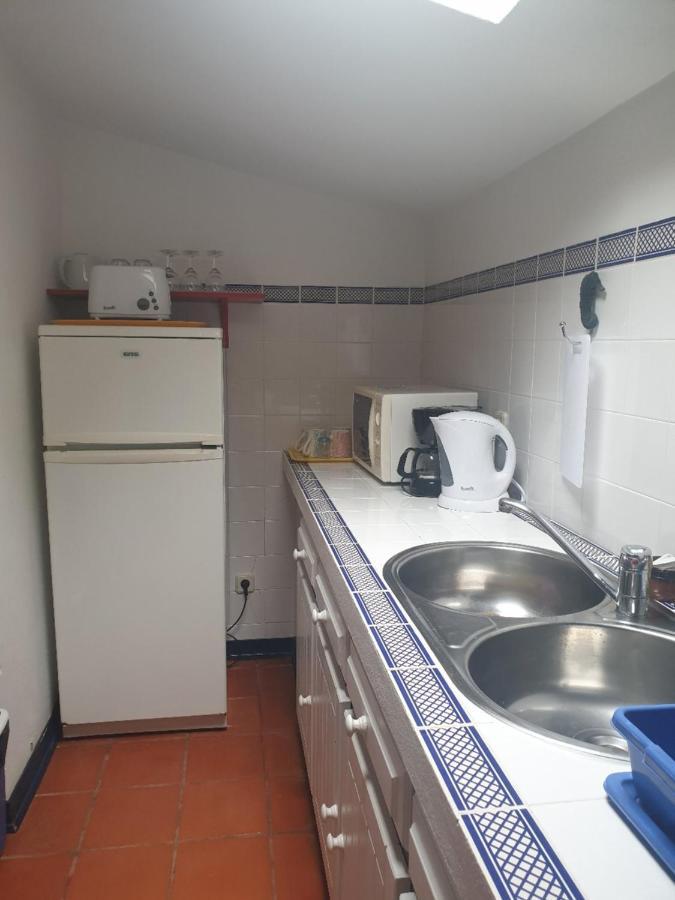 Апартаменты Sondela Self Catering Сан-Мартинью-ду-Порту Экстерьер фото